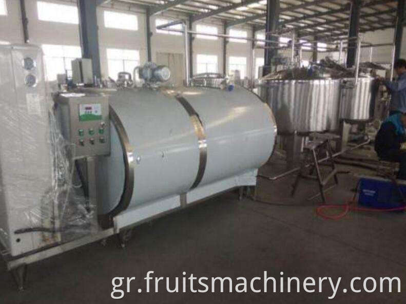 Milk cooling tank